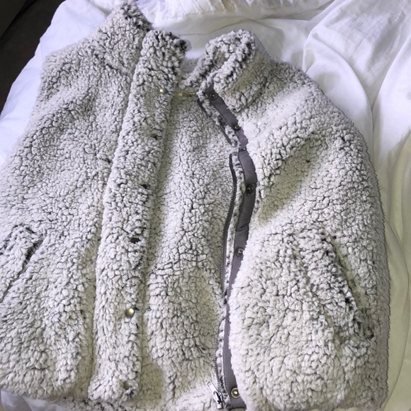 Thread & Supply Jackets & Blazers - Fuzzy grey/black vest